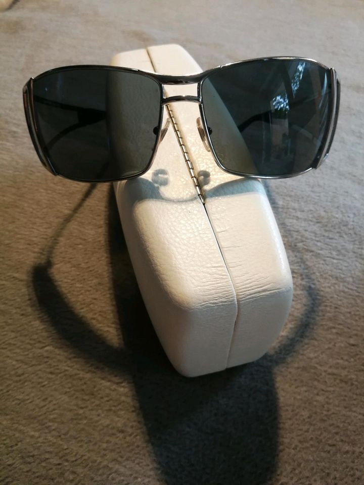 Versace Sonnenbrille Modell 2059-B in Oberhausen