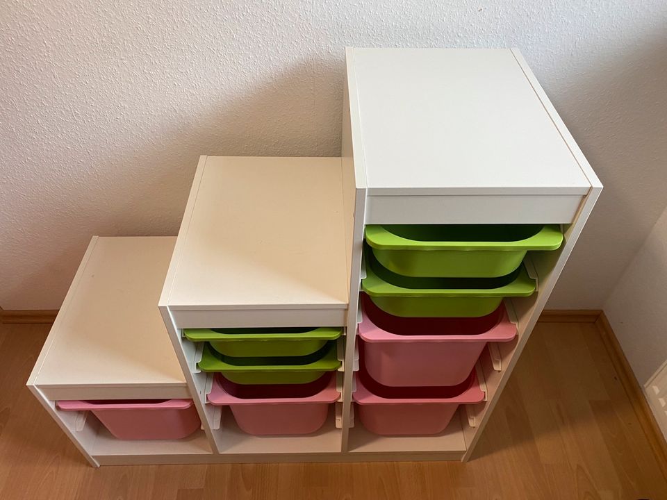 Ikea trofast stufenregal mit boxen in Osterholz-Scharmbeck
