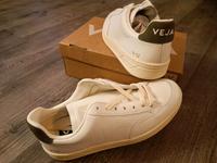 Sneaker Veja V-12 Stitch White, weiß, Gr. 40 Mecklenburg-Vorpommern - Wismar Vorschau