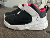Mädchen Schuhe Nike Jordan gr.26 Nordrhein-Westfalen - Herzogenrath Vorschau