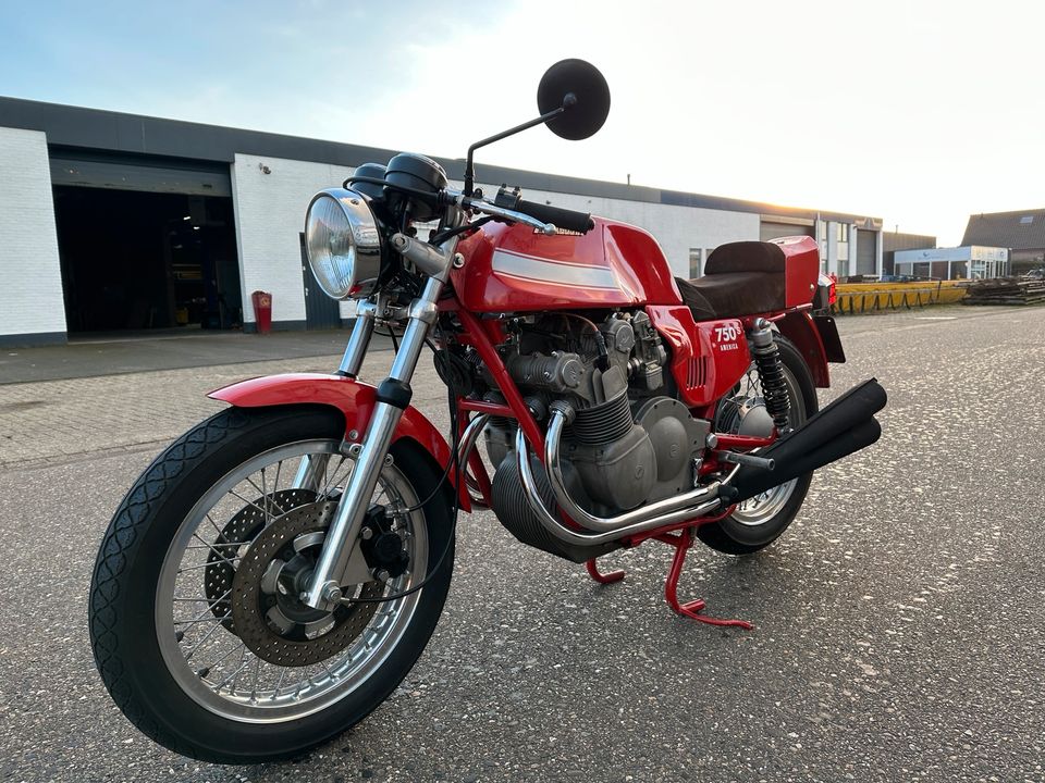 MV Agusta 750 America in Moers