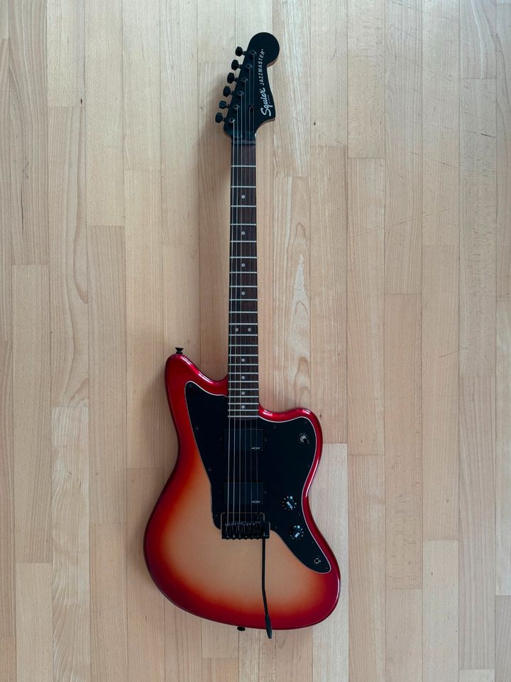 Squier Contemporary Active Jazzmaster HH in Berlin