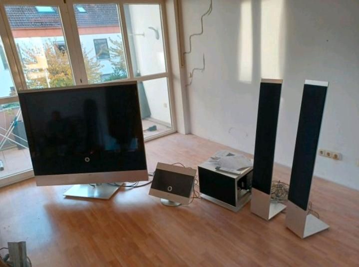 TV Loewe Reference 52 System Soundsystem  Lautsprecher Subwoofer in Augsburg