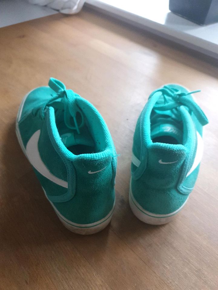 Nike- Schuhe in Flensburg