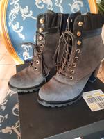 Stiefel, Damenschuhe, Hilfiger Hessen - Kefenrod Vorschau