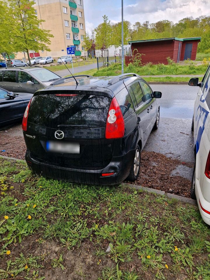 Mazda 5 ohne tuv in Schwerin