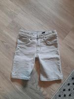 Kurze Jeanshose Gr. 116 H&M Niedersachsen - Lüneburg Vorschau