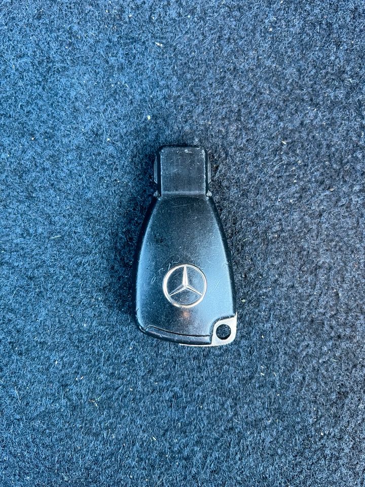 Mercedes-Benz C320 Sportcoupe in Müllheim