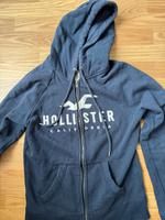 Hollister Jacke Gr. S Dunkelblau | Mit Reißverschluss Niedersachsen - Hameln Vorschau