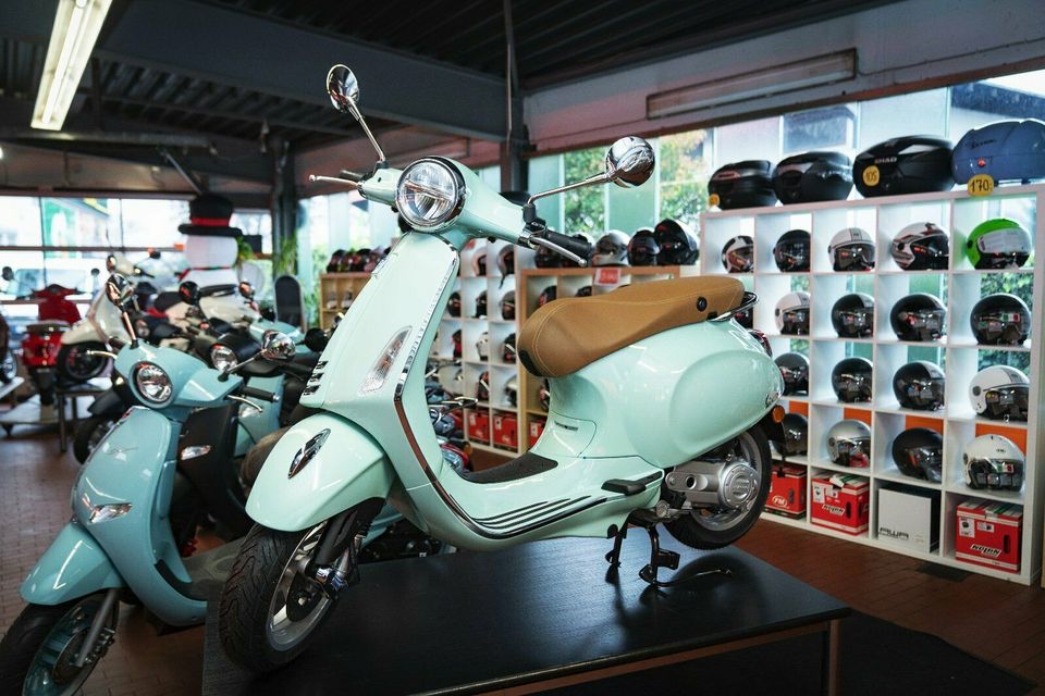 Vespa Primavera 50 E5 Modell 2024 *VORRÄTIG* in Leverkusen