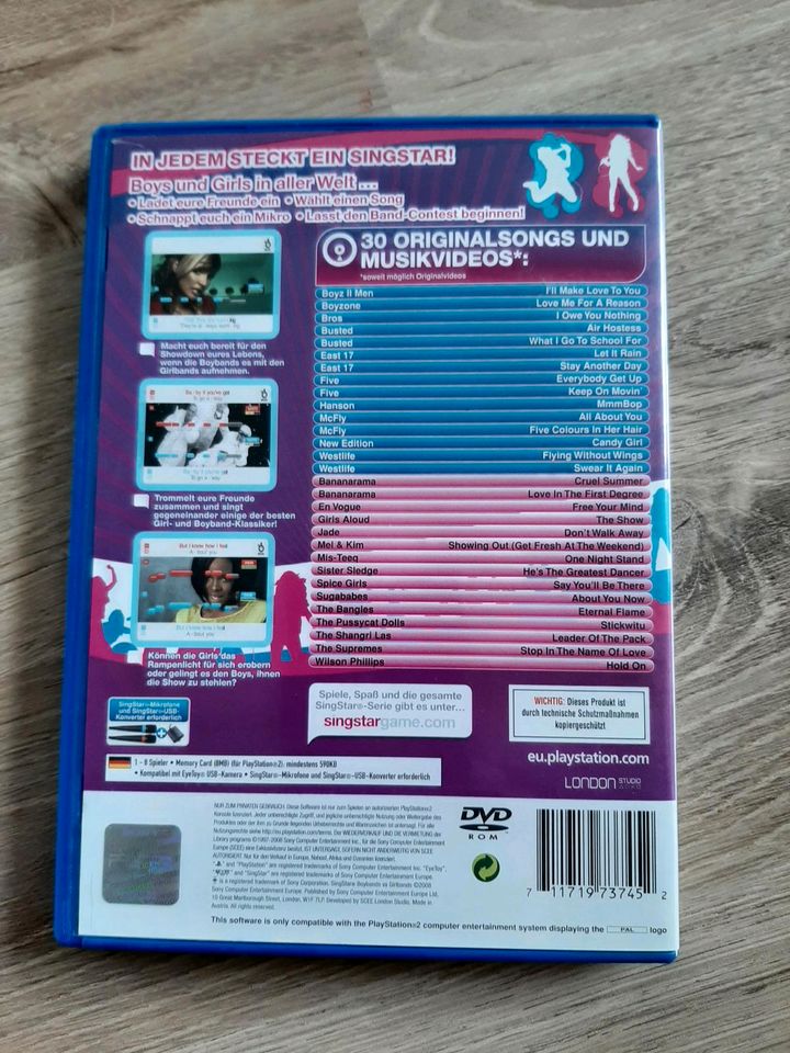 Playstation 2, PS2, mit 2 Singstar Mikrofonen, 18 Spiele in Adenbüttel