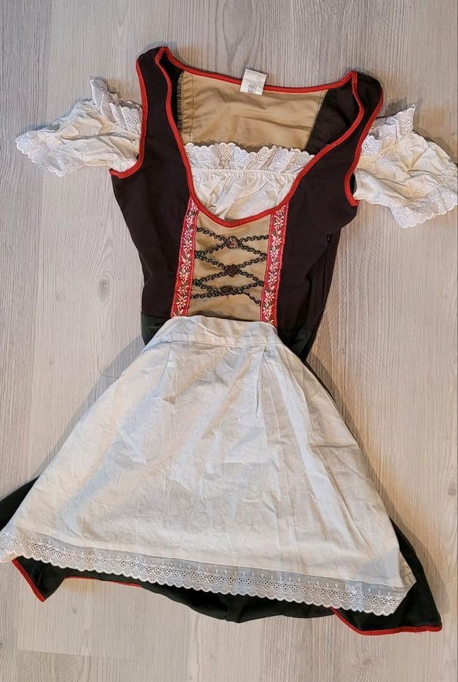 Dirndl Kostüm Fasching Gr. 36 in Kiel