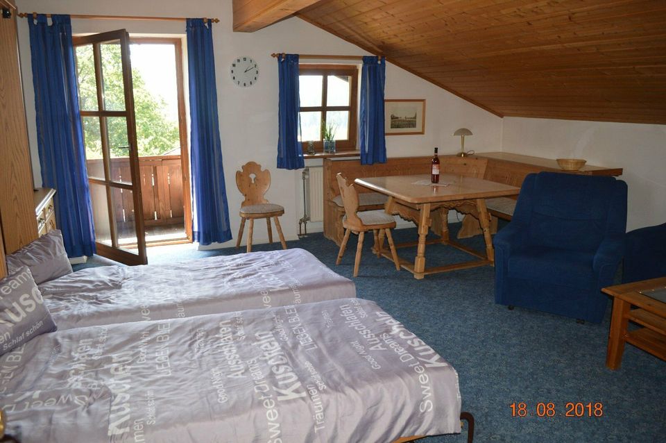 Ferienwohnung Bayerischer Wald, Hauzenberg, Hallenbad, Pool, usw. in Hauzenberg