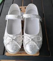NEU Ballerina 37 Lico Silber ungetragen Spangenschuh Schuh Bayern - Gablingen Vorschau