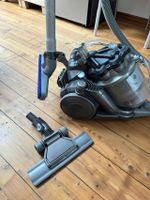 Dyson DC19 Staubsauger inkl. Zubehör Aachen - Aachen-Mitte Vorschau