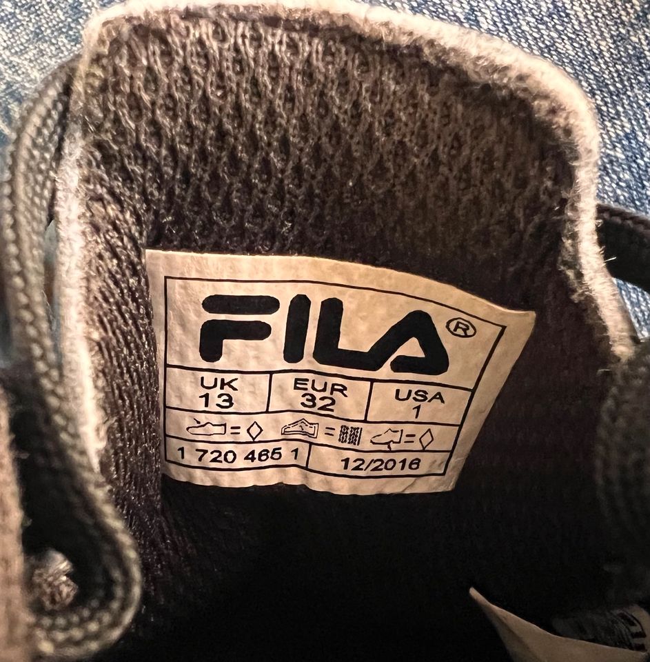 *Kinder-Sportschuhe FILA* Größe 32 in Friesenheim