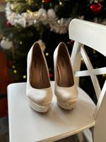 High Heels in ivory (Hochzeits Schuhe) Nordrhein-Westfalen - Witten Vorschau