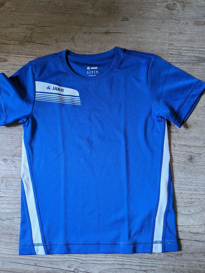 Jako Sportshirt Gr.128 in Duisburg