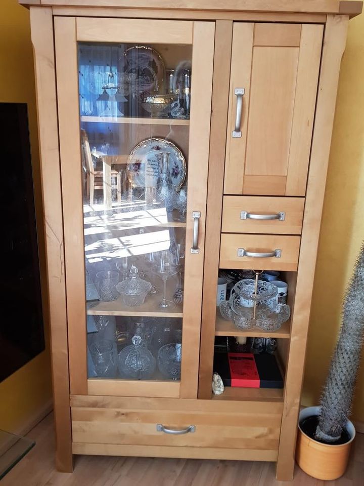 Wohnzimmer Set Massivholz Holz Tisch Schrank Kommode Glas in Kiel