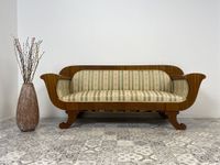 WMK Besonders schönes und gut erhaltenes Biedermeier Sofa mit intaktem Federkernsitz und hochwertigem Bezug # Couch Liege Chaiselongue Liebessofa Historismus Antik Vintage - Lieferung möglich Friedrichshain-Kreuzberg - Friedrichshain Vorschau