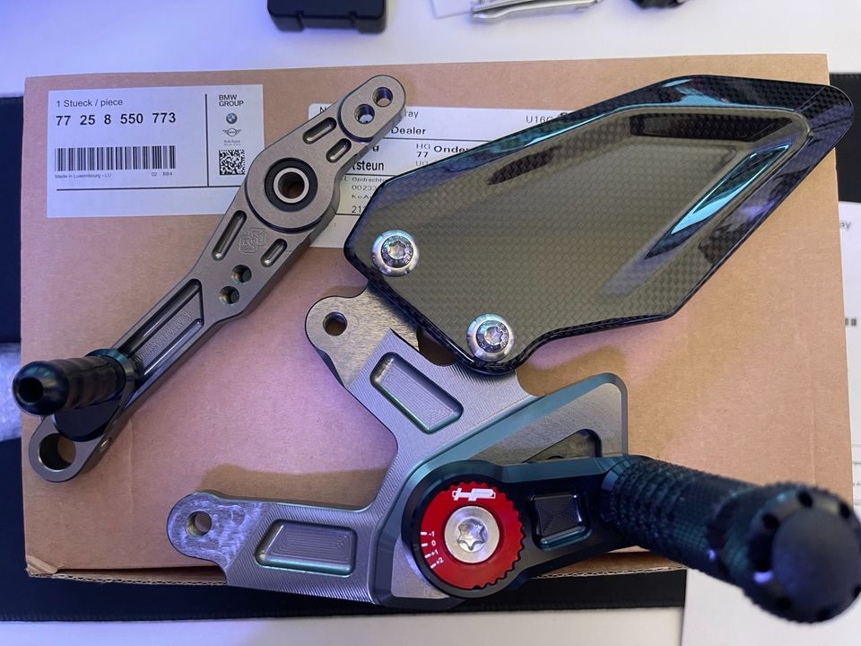 ✓ BMW S1000RR S1000R HP Fußraste Fußrastenanlage Links Org. NEU in Bayern -  Gersthofen | Motorradteile & Zubehör | eBay Kleinanzeigen ist jetzt  Kleinanzeigen