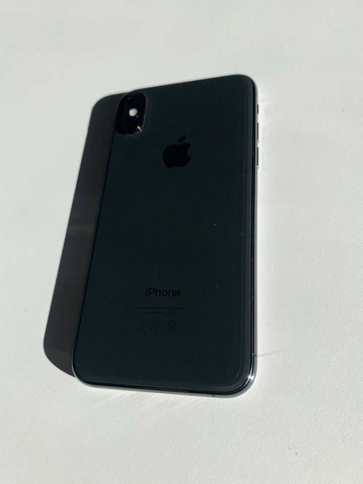 Iphone XS 64GB Akku 85% in Neuhausen