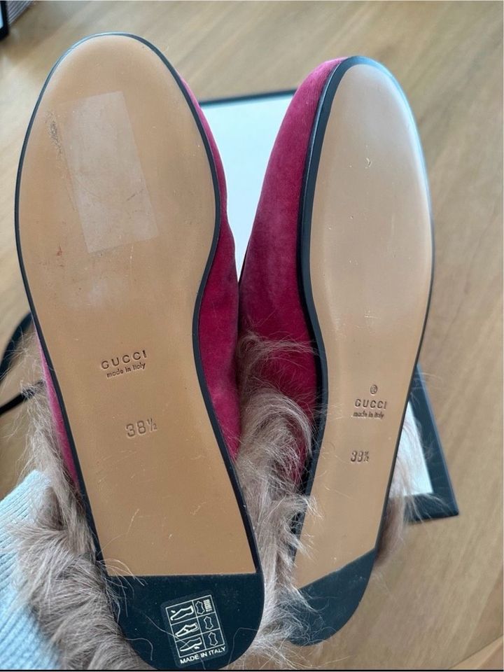 100% original Gucci Slippers NEU 38,5 Gr. in Frankfurt am Main