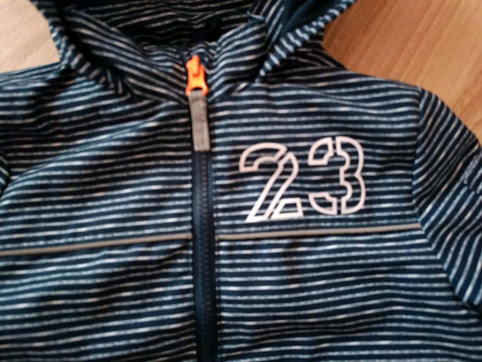 Übergangsjacke/Sommerjacke Gr. 110, Topolino, maritim gestreift in Freital