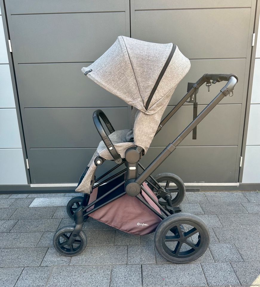 Kinderwagen Cybex Priam in Heßheim