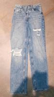 Straight Leg Jeans DIVIDED H&M Gr. 34 High Waisted Sachsen - Sebnitz Vorschau