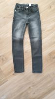 Jeans Hose  für Mädchen  von H&M gr. 134 Nordrhein-Westfalen - Warburg Vorschau