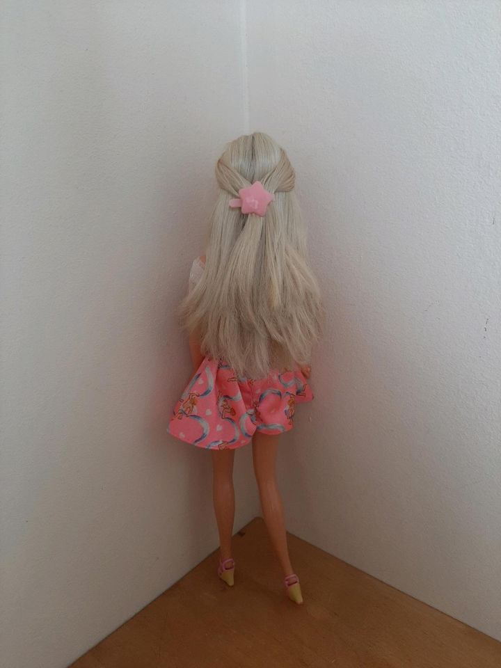 Barbie Puppe Vintage Mattel mit Zubehör Sammler Ostergeschenk in Berlin