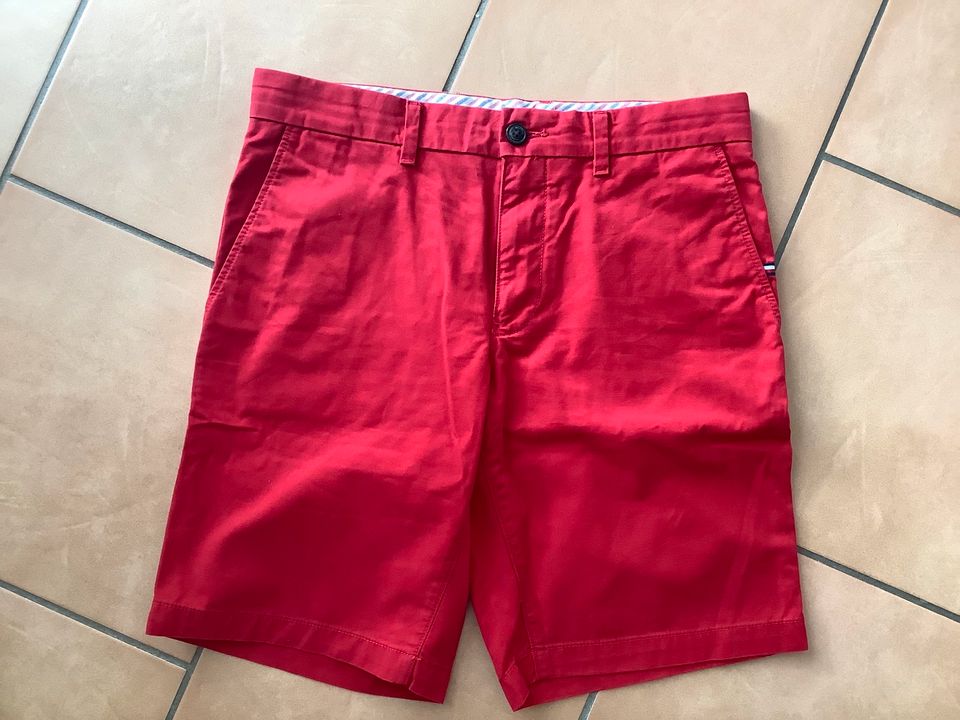 Kurze Hose Tommy Hilfiger in Heppenheim (Bergstraße)