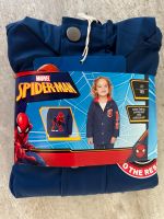 Kleinkind Regenjacke blau Spiderman Größe 116 Bayern - Waldkraiburg Vorschau