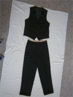 Elegante schwarze Hose, Gr.44 u. schwarze Weste, Gr.48, wie neu Berlin - Spandau Vorschau