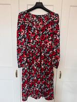 Hübsches Blumenkleid Berlin - Mitte Vorschau