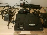 Sega Mega Drive 16 Bit mit spiele und Controller Nordrhein-Westfalen - Bottrop Vorschau