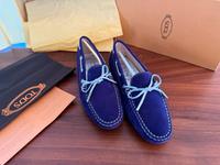 TOD‘S Mokassins Wildleder Lila Größe 37,5 Hessen - Taunusstein Vorschau