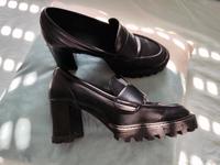 Schwarze loafer von H&M Kr. München - Kirchheim bei München Vorschau