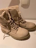 Gefütterte Winterstiefel beige Gr. 37 von Stone Walk Niedersachsen - Delligsen Vorschau