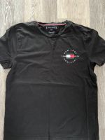 Tommy Hilfiger T Shirt schwarz Gr. M Nordrhein-Westfalen - Eschweiler Vorschau