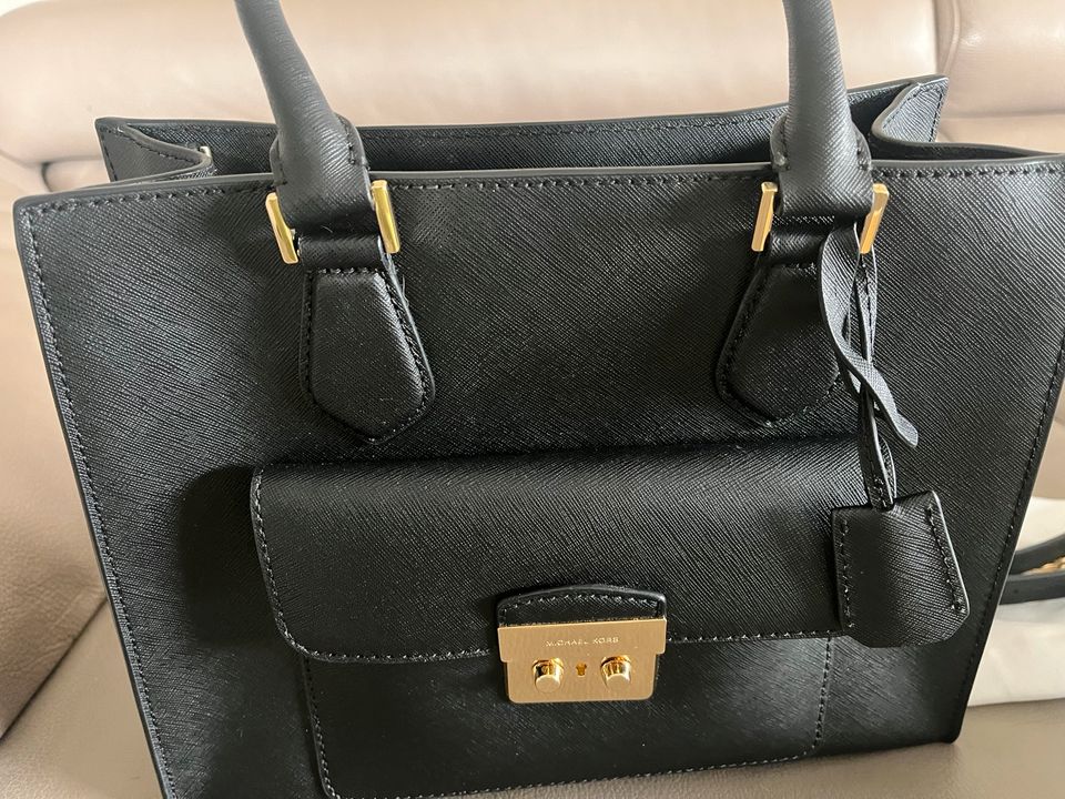 MICHAEL KORS Tasche Bridgette TOTE BLACK LEATHER - wie neu - TOP in Heeßen