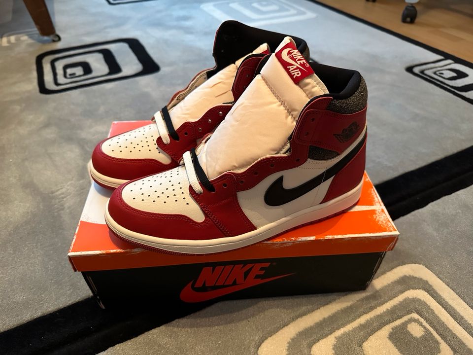 Jordan 1 Retro high OG Chicago Lost and Found (Gr. 45) in Düsseldorf