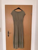 Langes Kleid khaki ca. Größe 36 von Vero Moda Niedersachsen - Grafhorst Vorschau