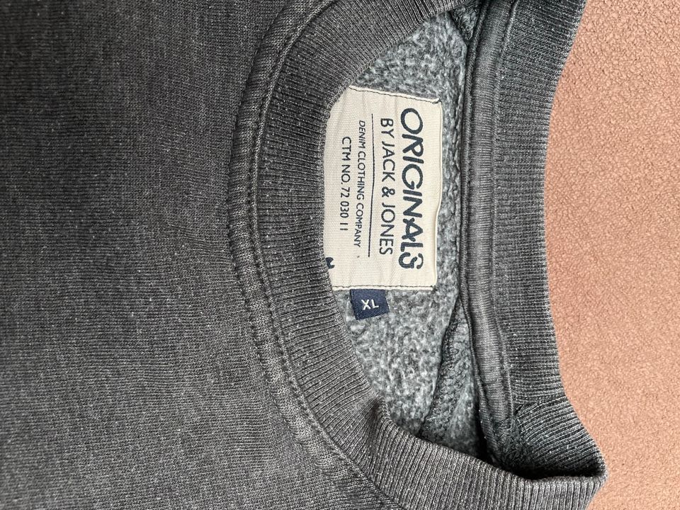 Jack & Jones Sweatshirt XL in Bad Gandersheim