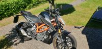 KTM 125 Duke neuwertig ( nur 1050 km !) Niedersachsen - Hildesheim Vorschau