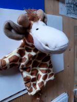 Handspielpuppe Giraffe gut erhalten alt Hessen - Wolfhagen  Vorschau