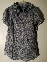ZARA Basic Bluse geblümt beige blau Gr. S/M Neu Hessen - Gelnhausen Vorschau