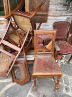 Antike, defekte Stühle zu verschenken Bayern - Hausham Vorschau