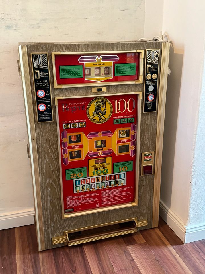 Spielautomat Rotomat Regent 100 aus den 70er Jahren - Historisch in Bremen